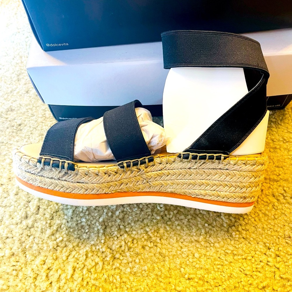 NWT Dolce Vita Lury Espadrille Wedge Sandal in Black Color Size 7.5